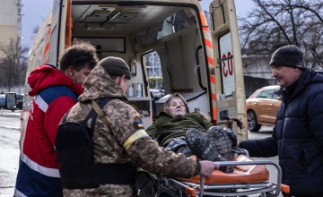 Evacuations from Irpin, north of Kyiv. People are fleeing heavy Russian bombing. Photo: Stefanie Glinski/Concern Worldwide